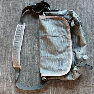 Timbuk2 Gray Herringbone Messenger Bag